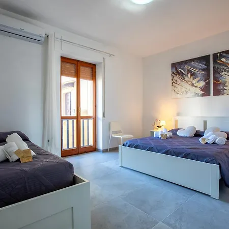 Tidore's House Apartment